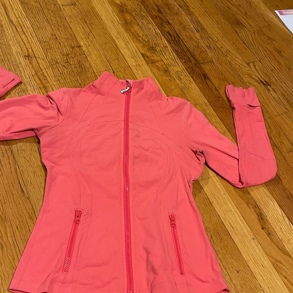 Lululemon Pink Nulu Define Jacket - Picture 3 of 10